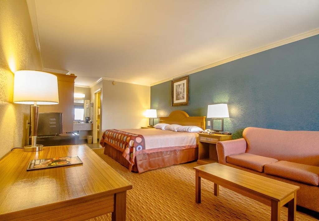Hotel Super 8 By Wyndham Covington Exterior foto